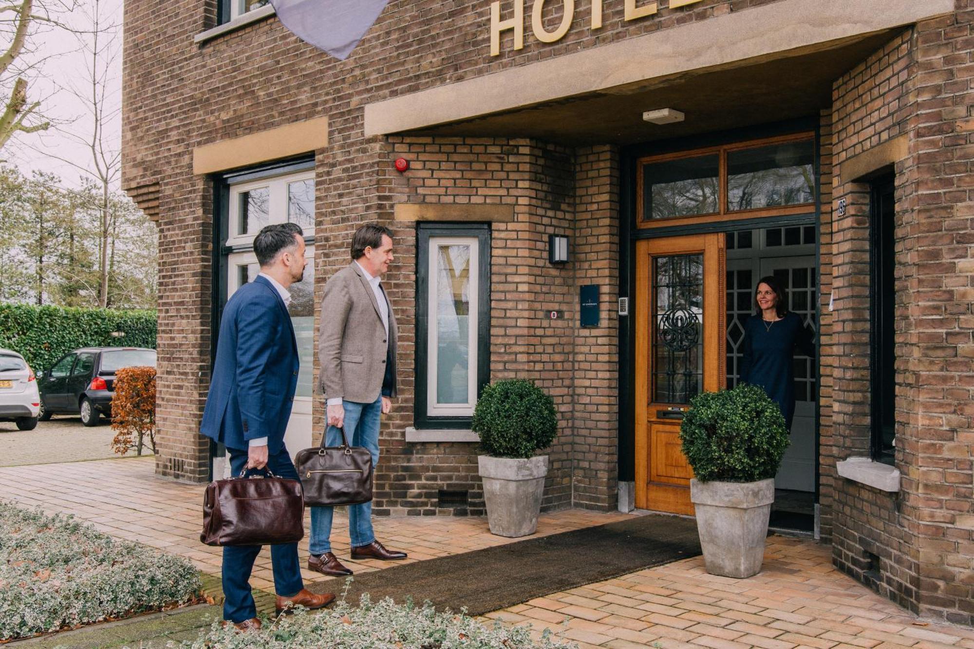 Boutique Hotel Het Scheepshuys Breda Bagian luar foto